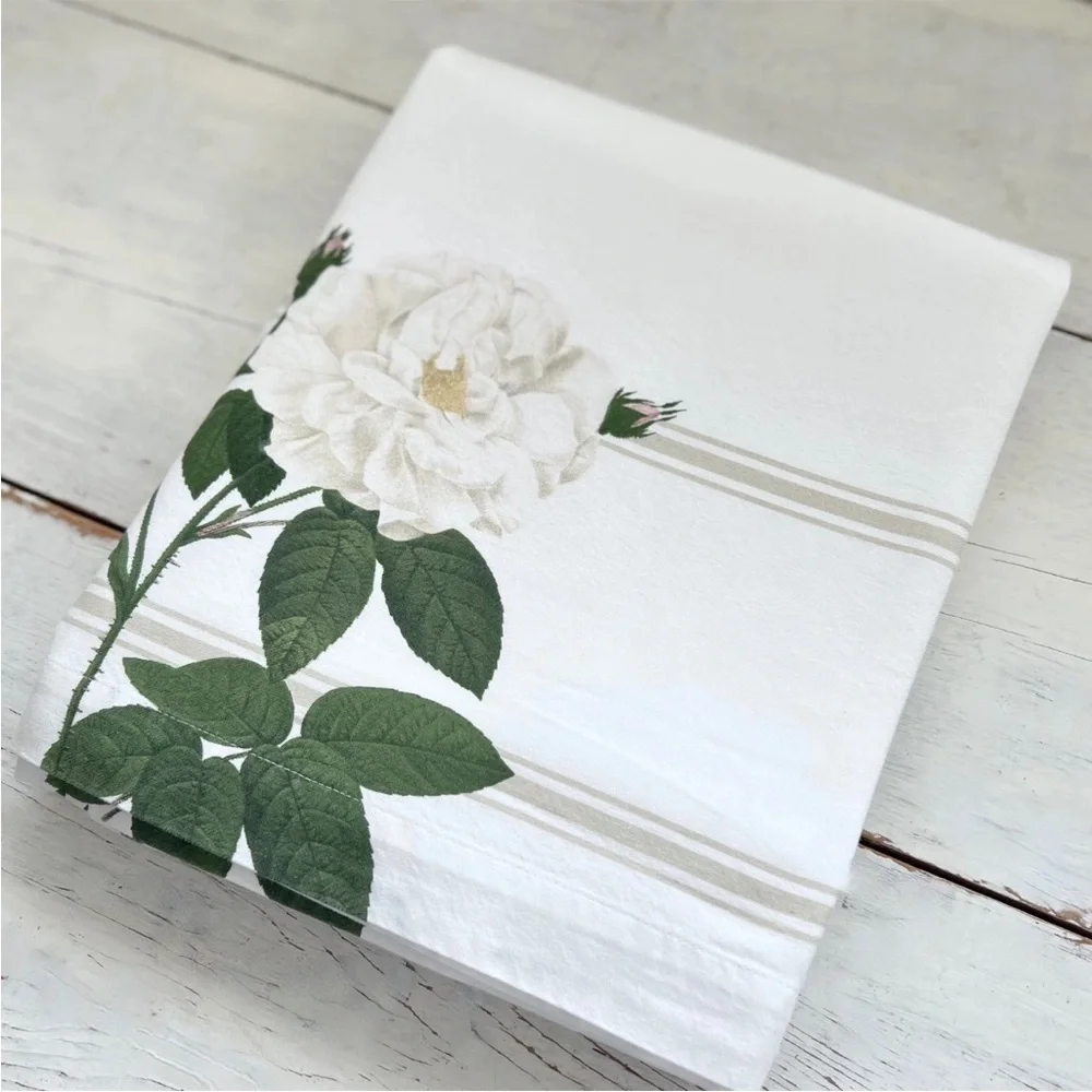 Williams Sonoma Botanical Peonies 70x90” Tablecloth Pivoine Odorante Spring